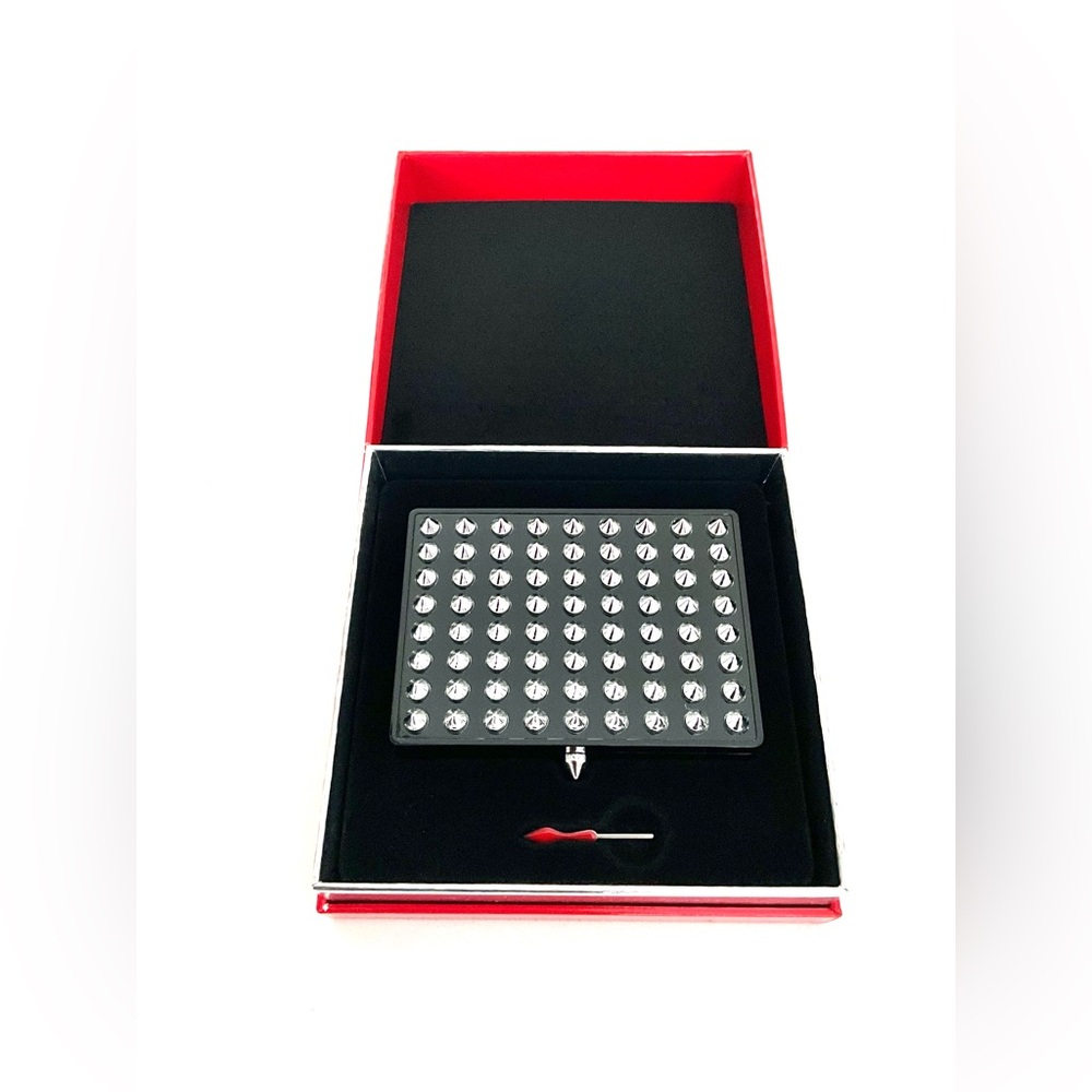 Christian Louboutin Beauty Refillable Palette Case – Studded Compact